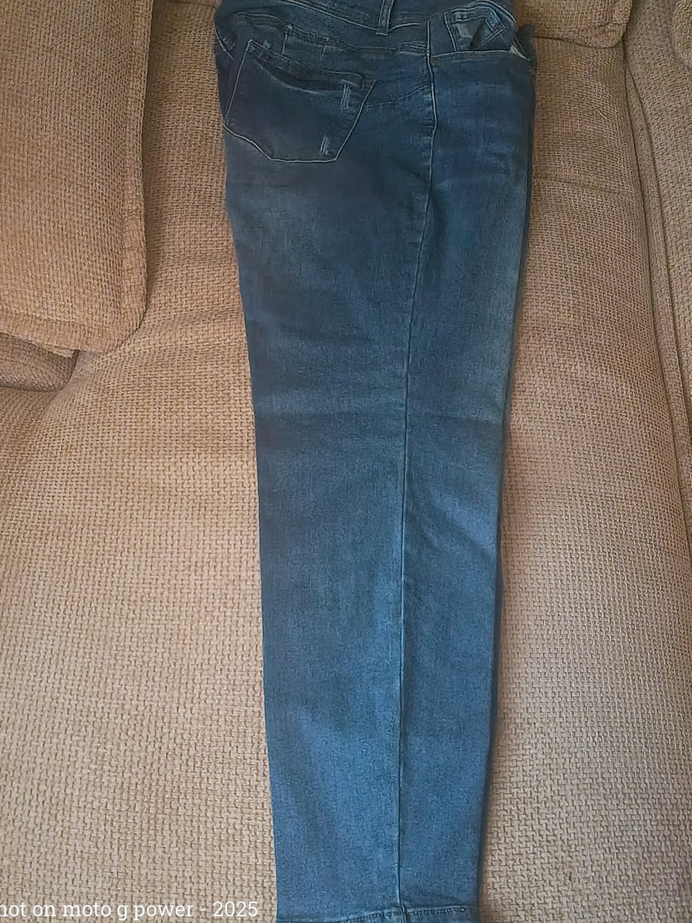 Straight-Leg Women's Jeans in Dark Blue